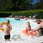 营地 Le Malazeou Wellness Sport