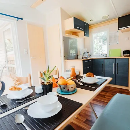 Le Malazeou Wellness Sport Kemping