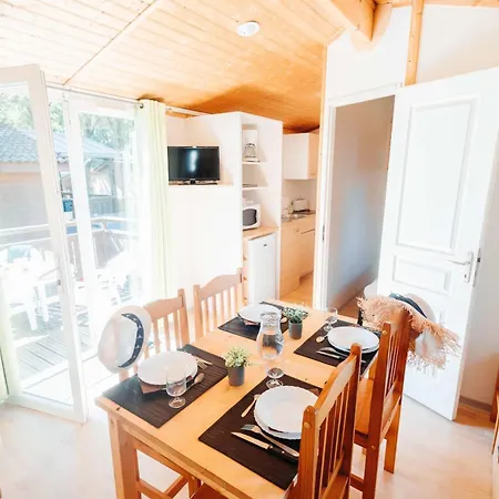 Le Malazeou Wellness Sport Kemping 4*